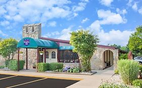 Knights Inn - Battle Creek